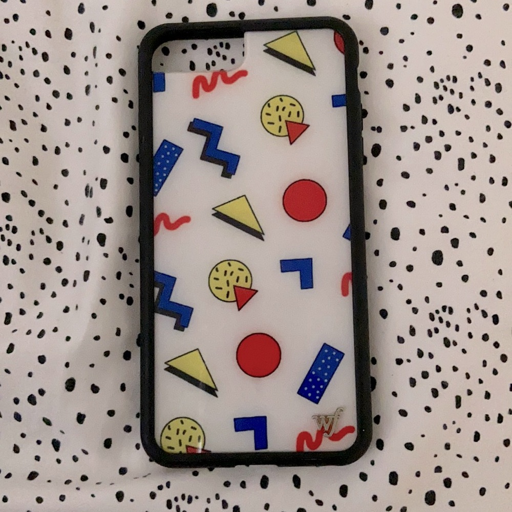 emma chamberlain wildflower case
